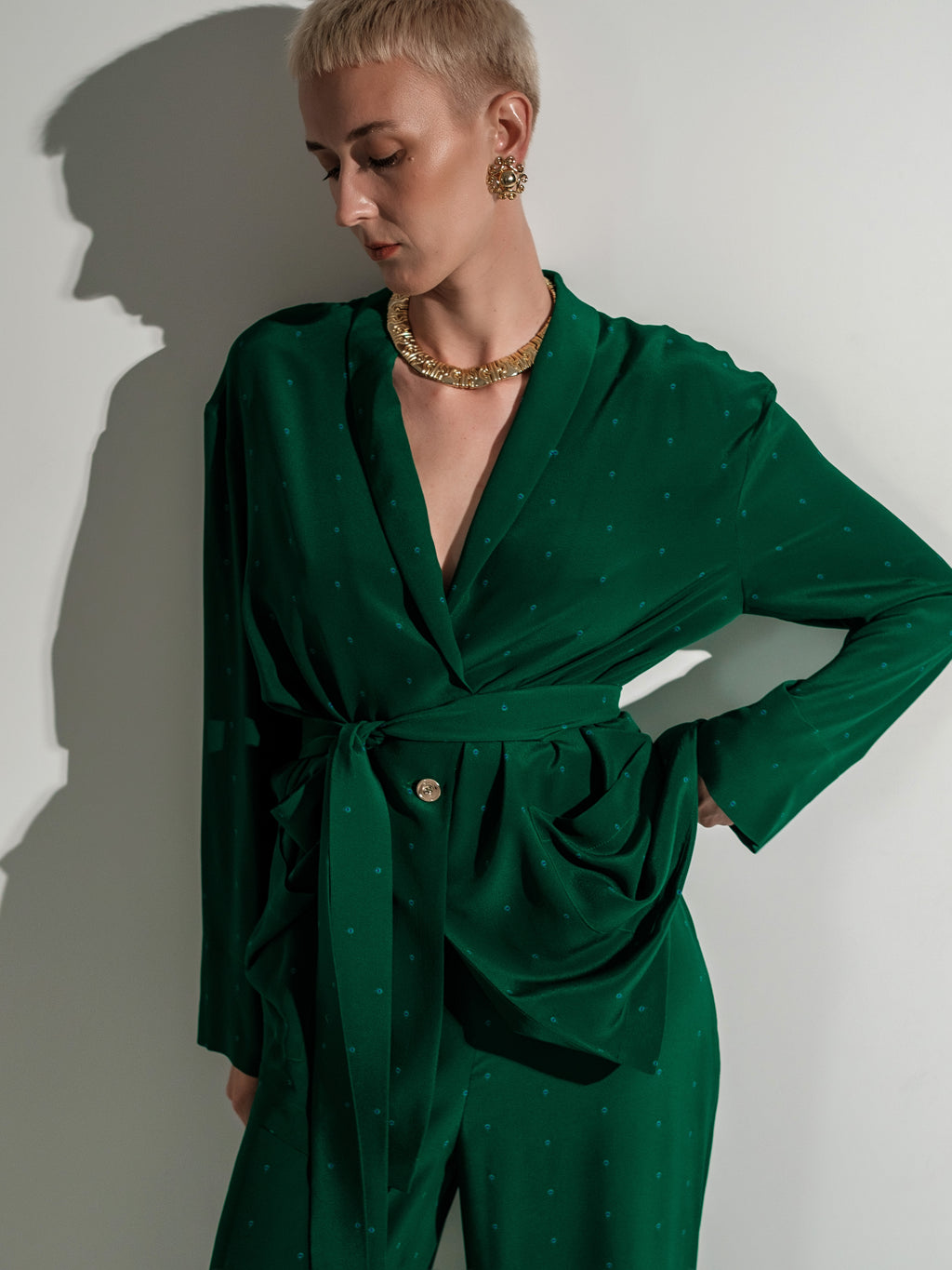 Green feather silk blazer