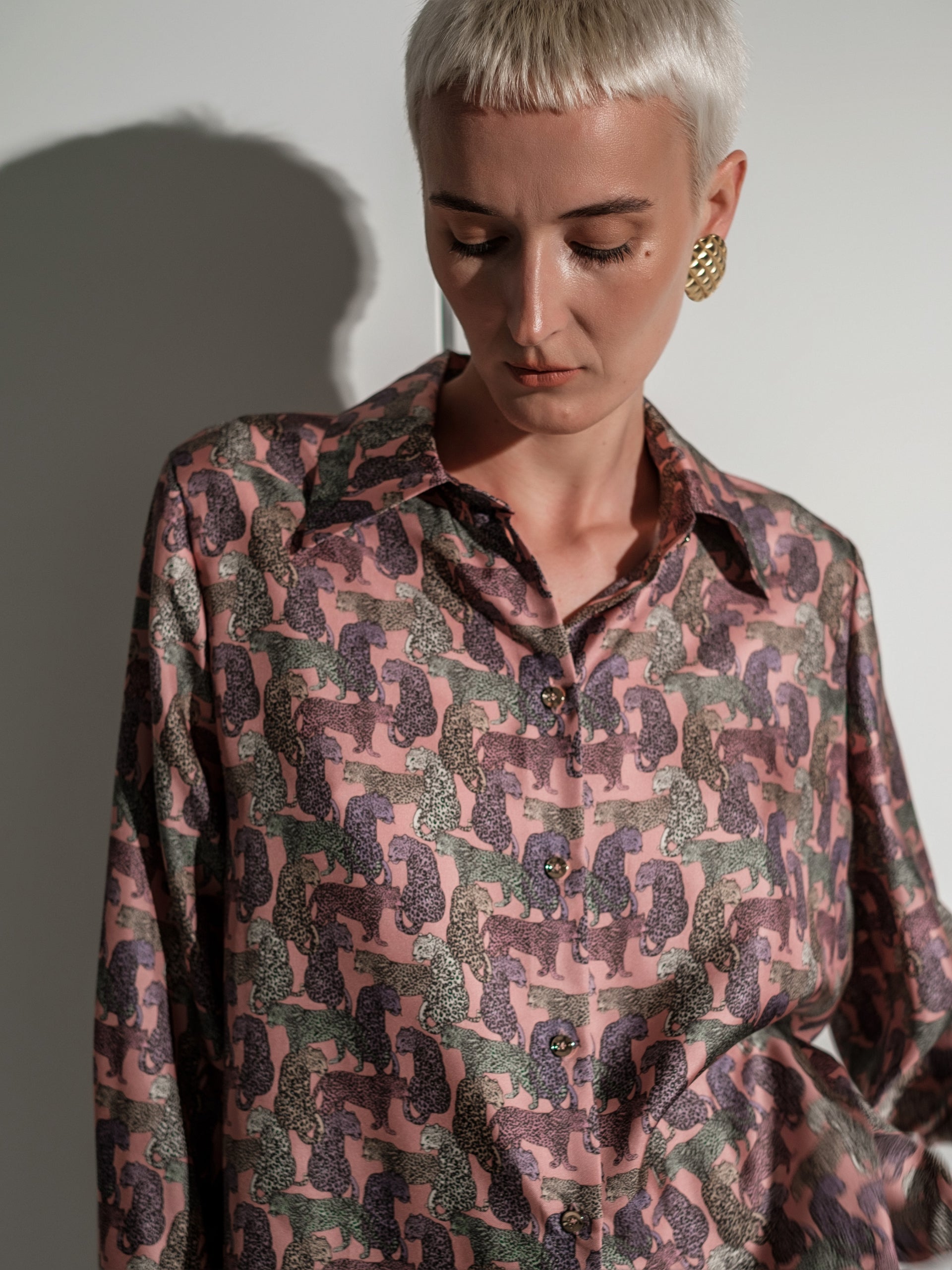 Leo pink silk shirt