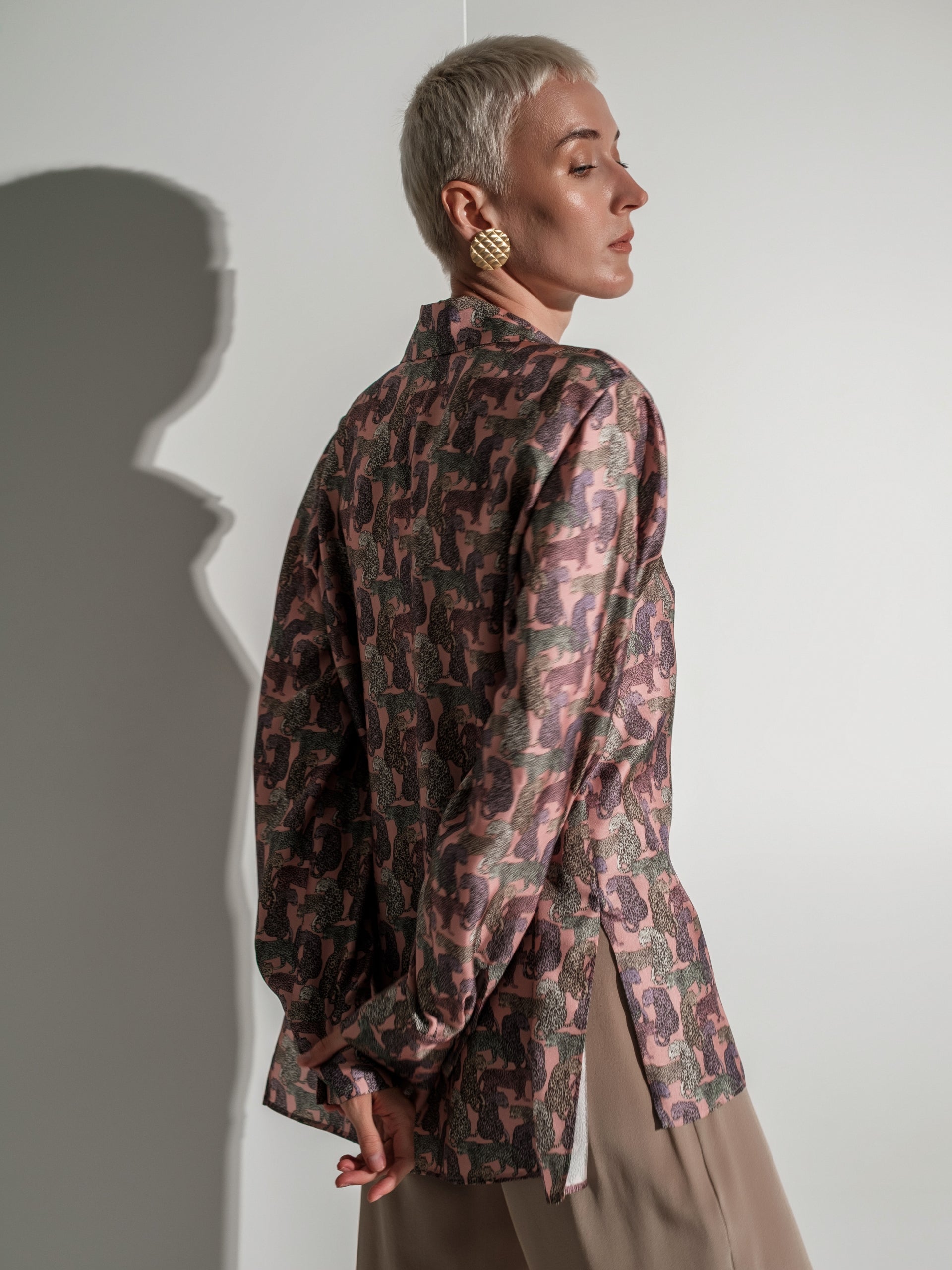 Leo pink silk shirt