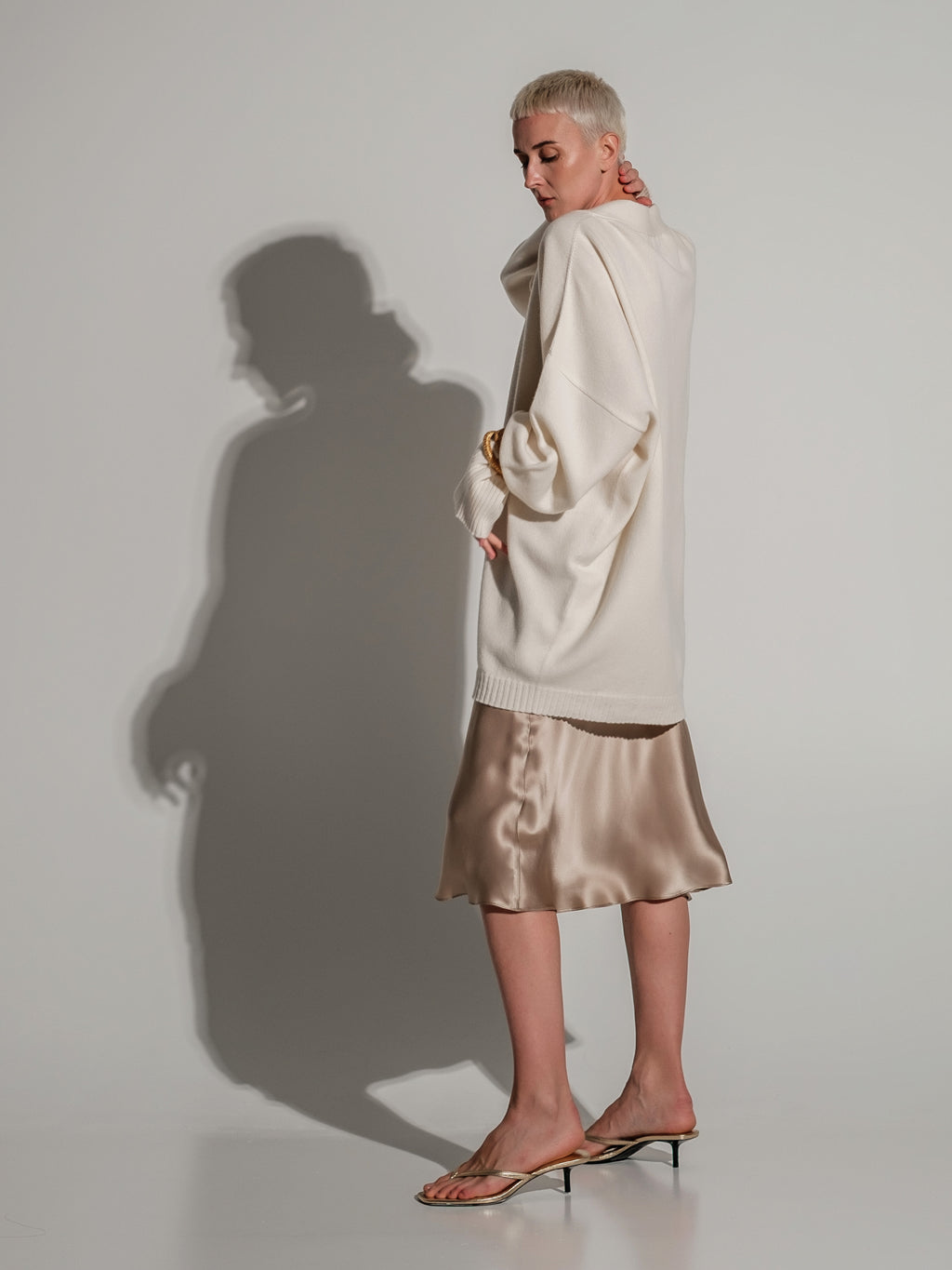 Pearl seamless knitted cardigan