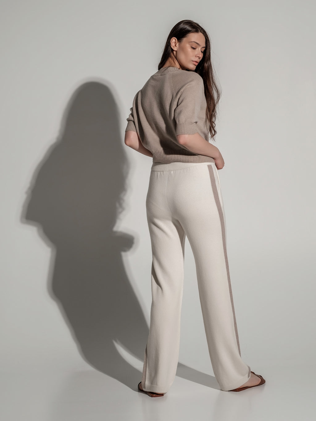 Pearl seamless cashmere  trousers